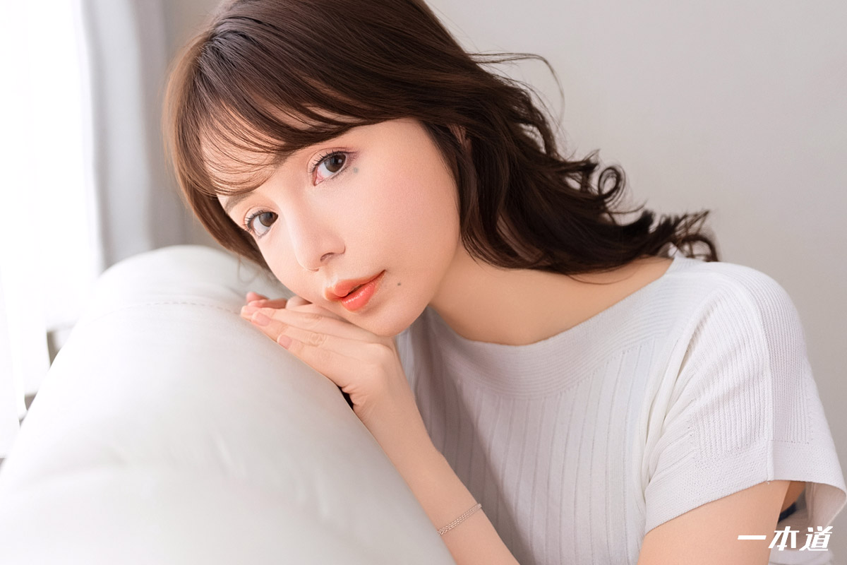 Reona Hironaka | DTI: Handjob / Oral Sex · #216546: official preview 2